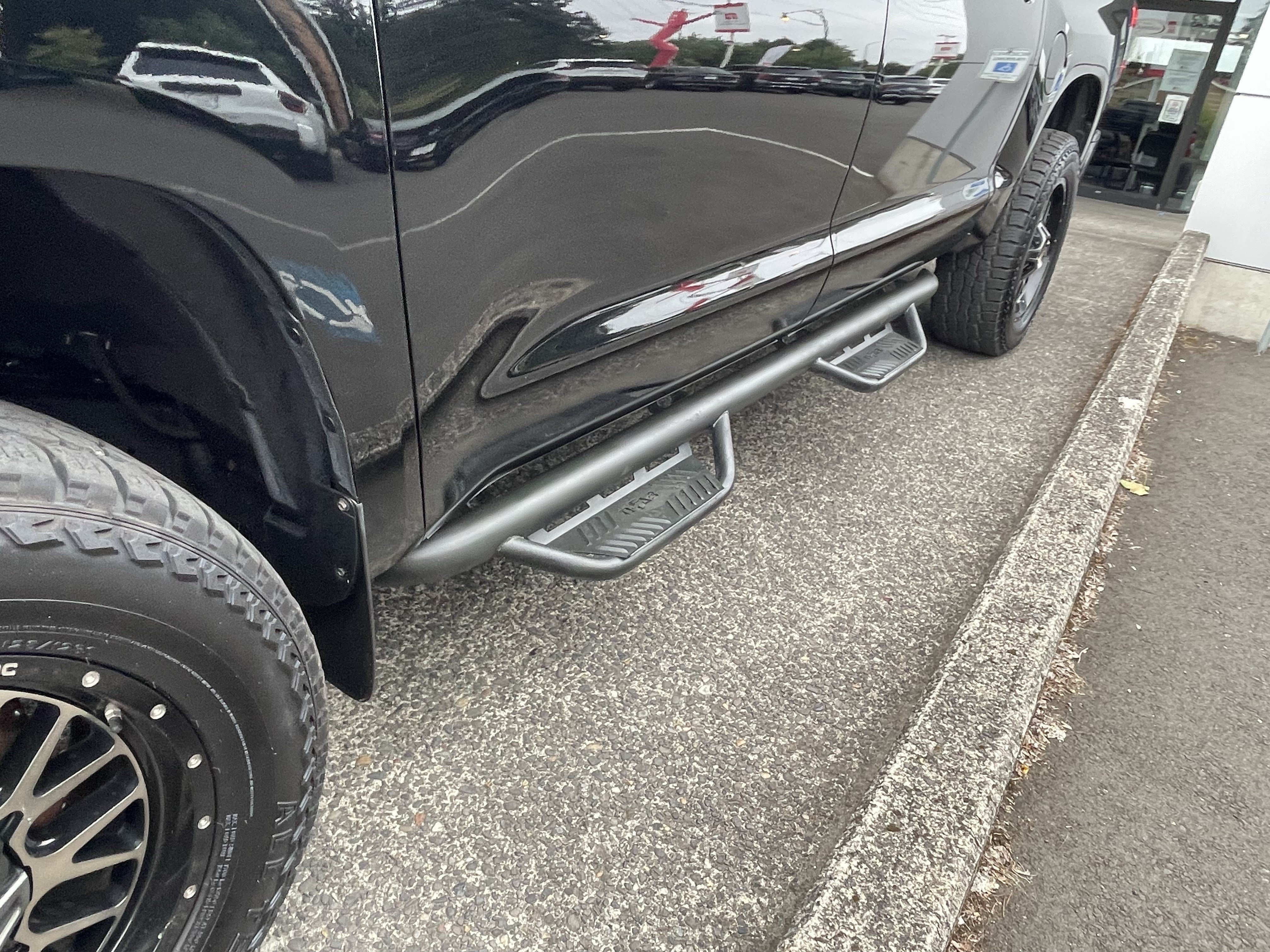 Certified 2019 Toyota Tundra Platinum AWD/4WD image 11