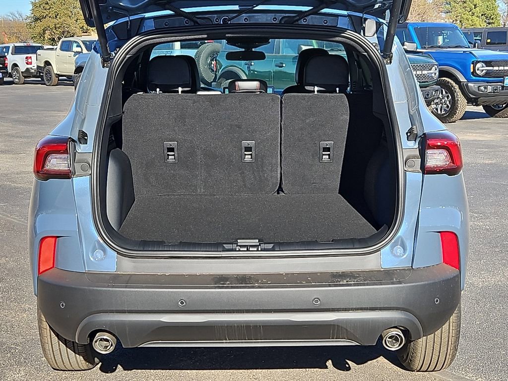 New 2026 Ford Escape ST-Line w/ Tech Pack #1 image 18