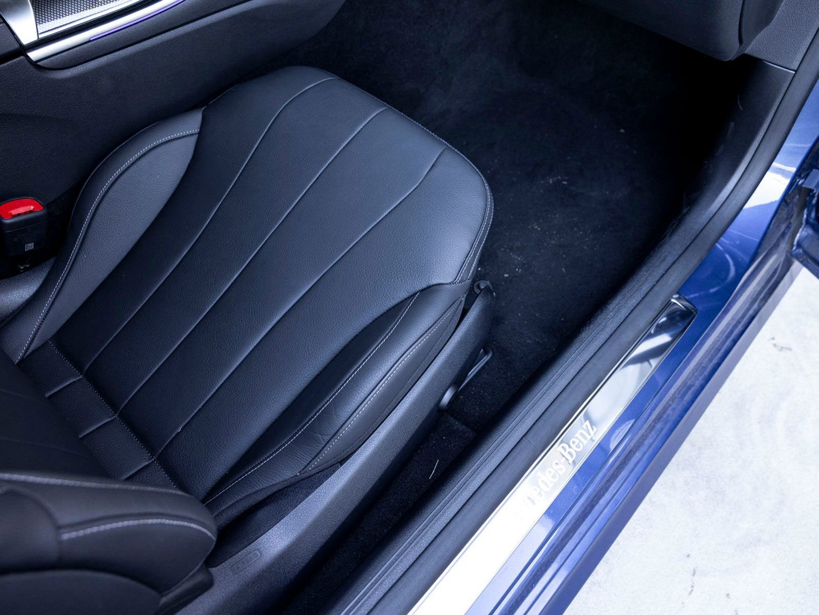 Used 2024 Mercedes-Benz CLE 300 4MATIC Coupe image 22