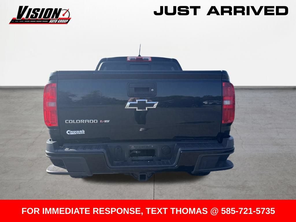Used 2017 Chevrolet Colorado Z71 w/ Z71 Midnight Edition AWD/4WD image 7