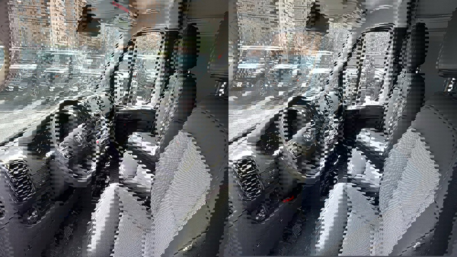 Used 2025 RAM ProMaster 2500 w/ Convenience Group image 14