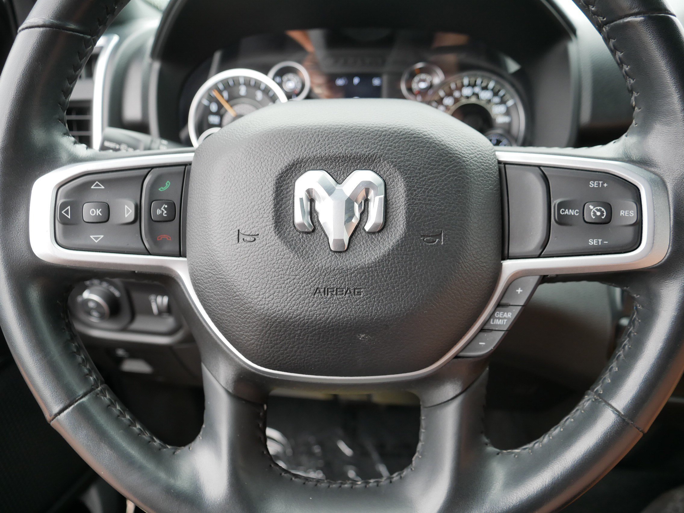 Used 2022 RAM 1500 Big Horn AWD/4WD image 25