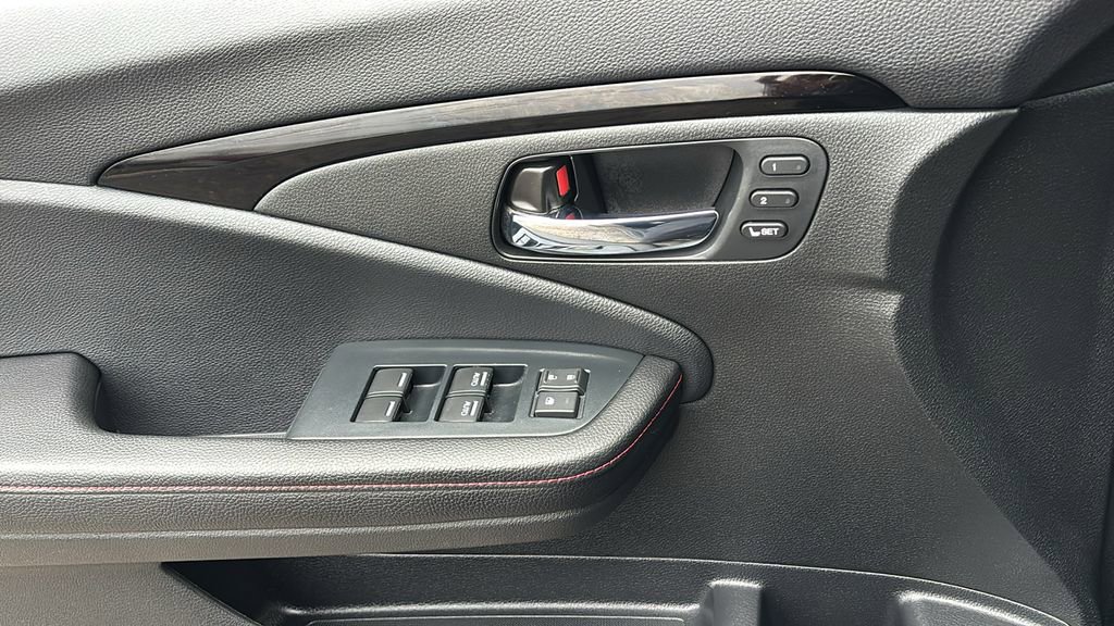 Certified 2023 Honda Ridgeline Black Edition image 14