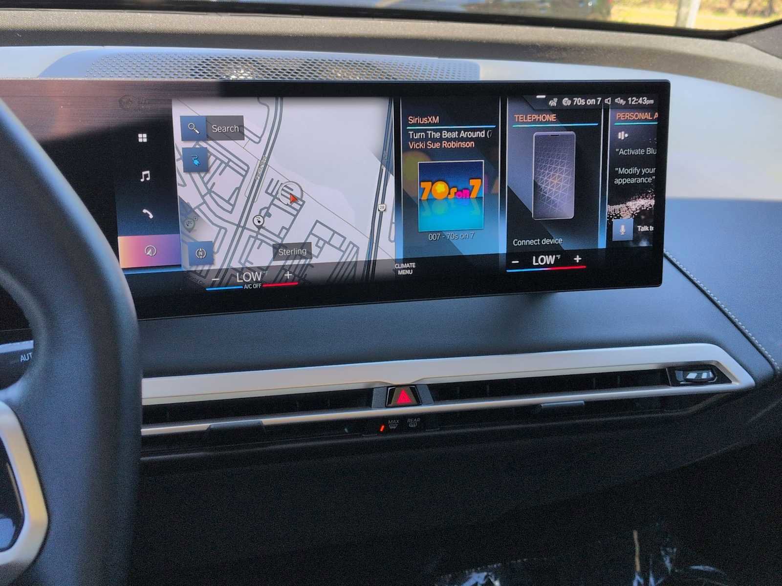 Certified 2022 BMW iX xDrive50 w/ Premium Package image 29