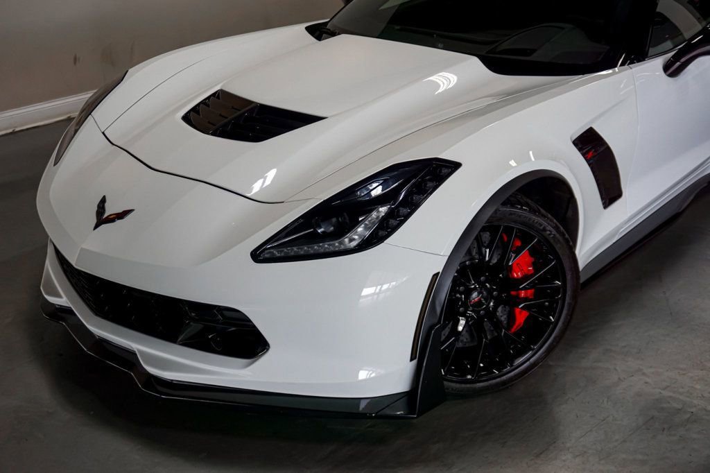 Used 2017 Chevrolet Corvette Z06 w/ Z07 Performance Package image 89