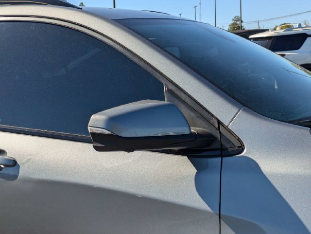 Used 2023 Chevrolet Equinox RS w/ RS Leather Package FWD image 13