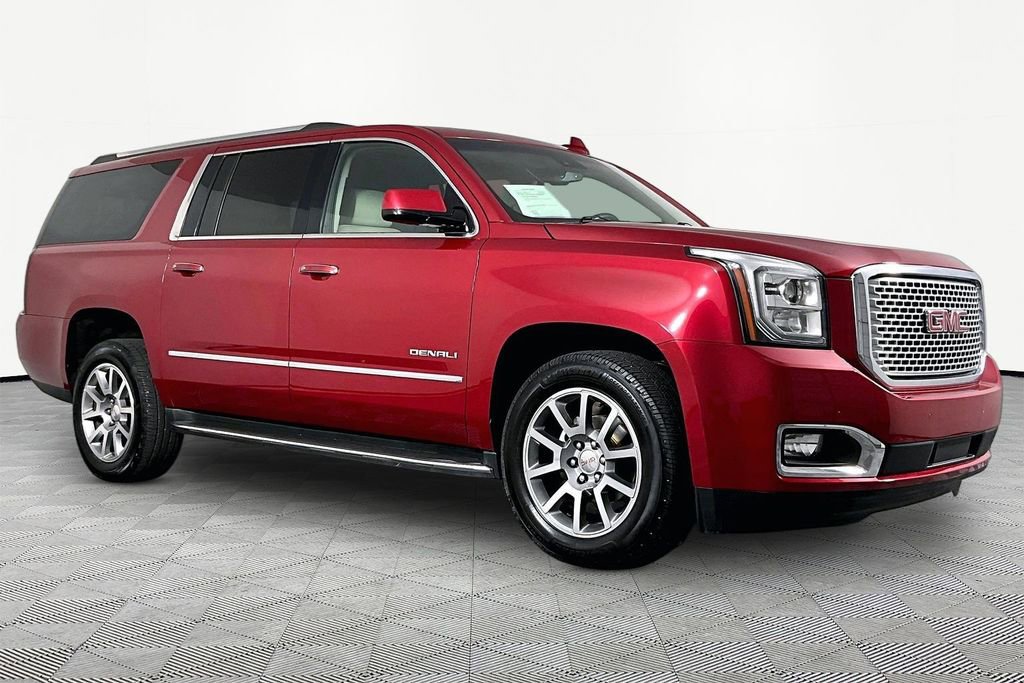 Used 2015 GMC Yukon XL Denali RWD image 3