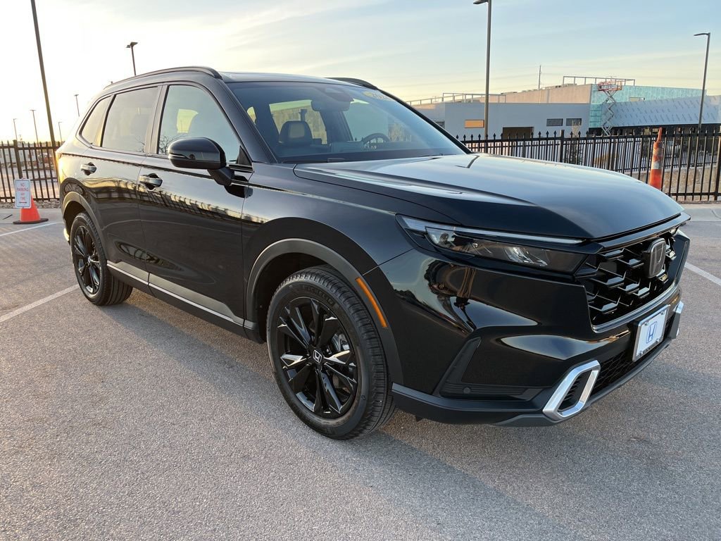 Used 2026 Honda CR-V Sport Touring image 3