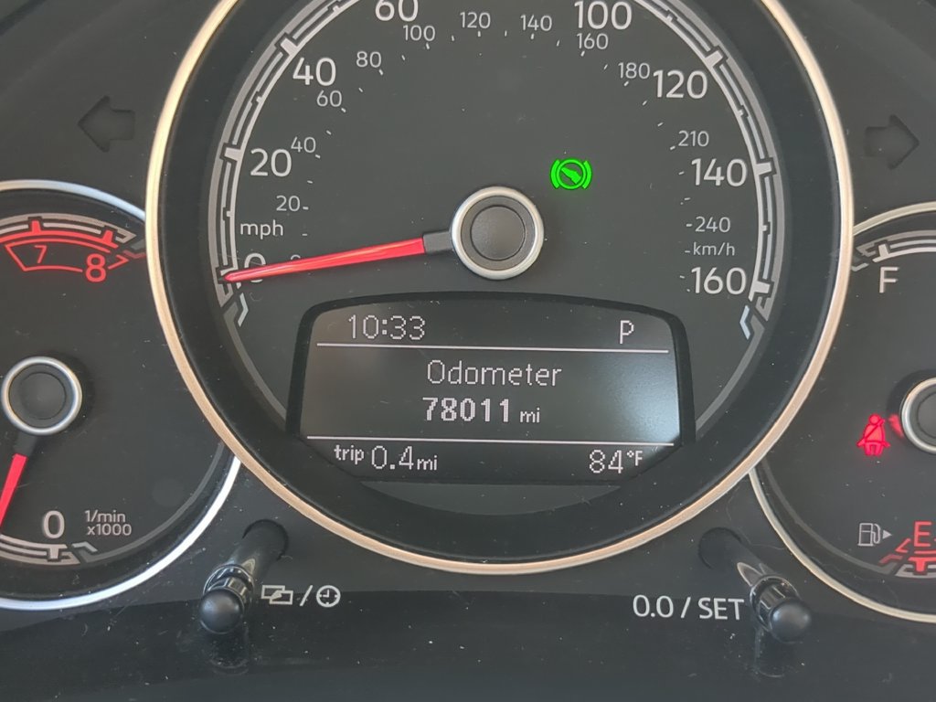 Used 2019 Volkswagen Beetle 2.0T SE FWD image 31