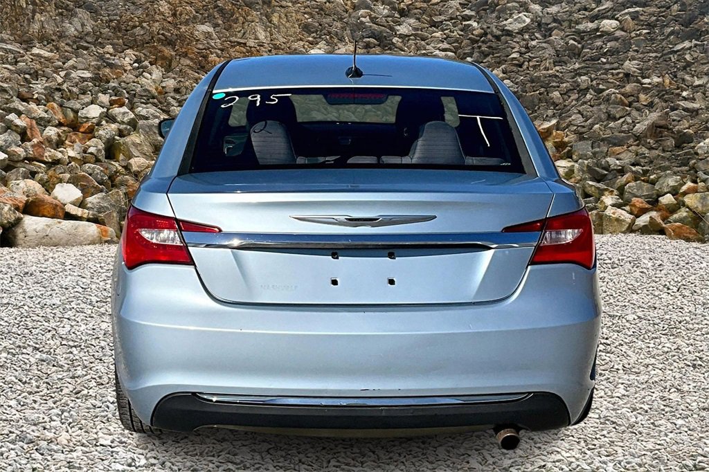 Used 2014 Chrysler 200 Touring image 4