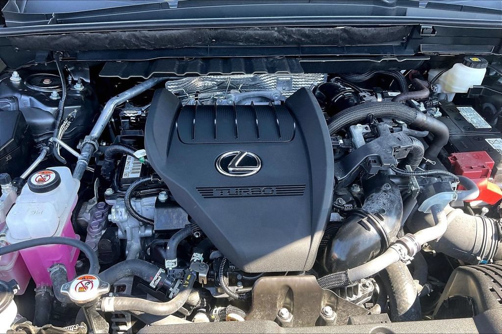 Used 2025 Lexus NX 350 F Sport AWD/4WD image 9