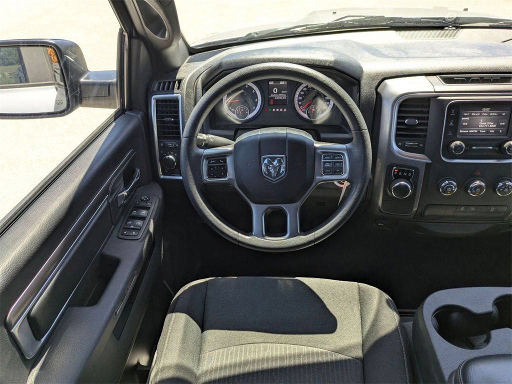 Used 2024 RAM 1500 Warlock RWD image 26