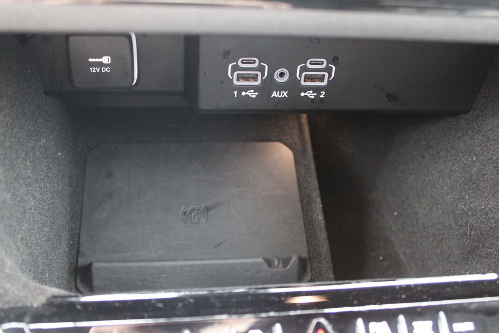 Used 2024 Jeep Wagoneer Series II image 49