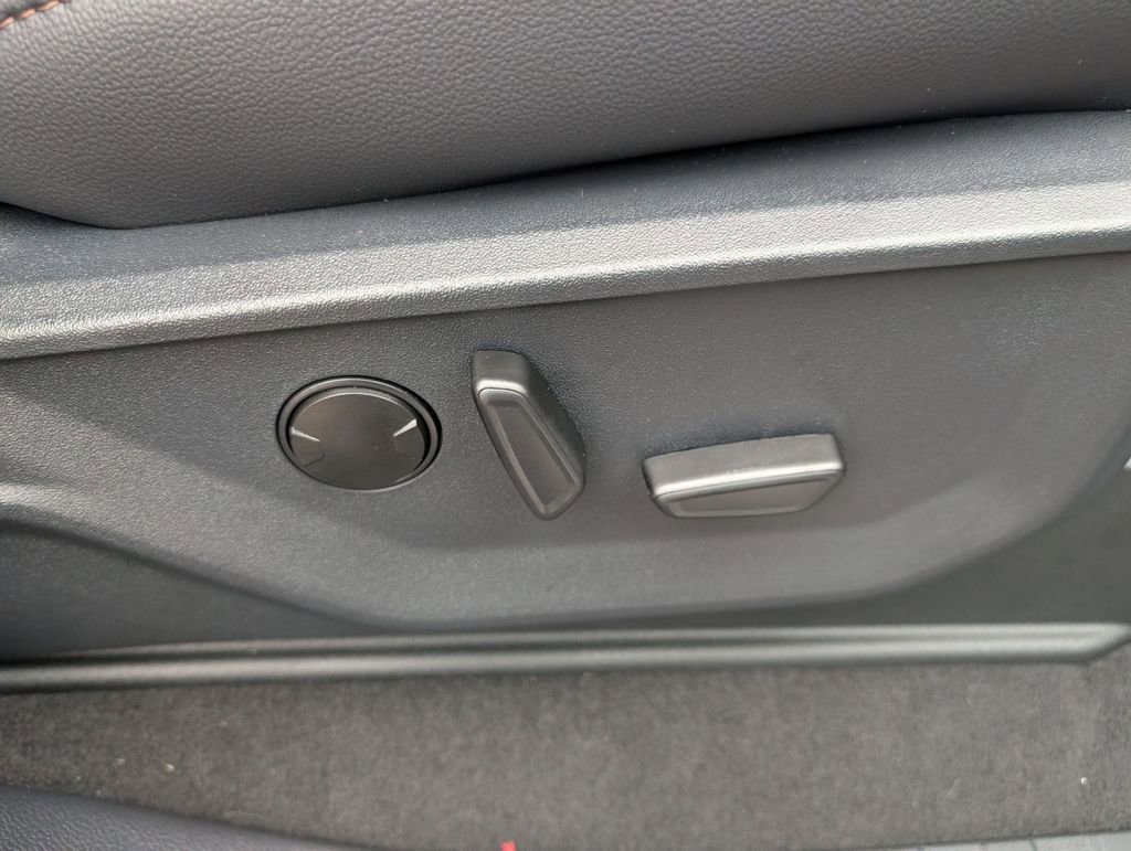 New 2026 Ford F250 Lariat w/ Tremor Off-Road Package image 51
