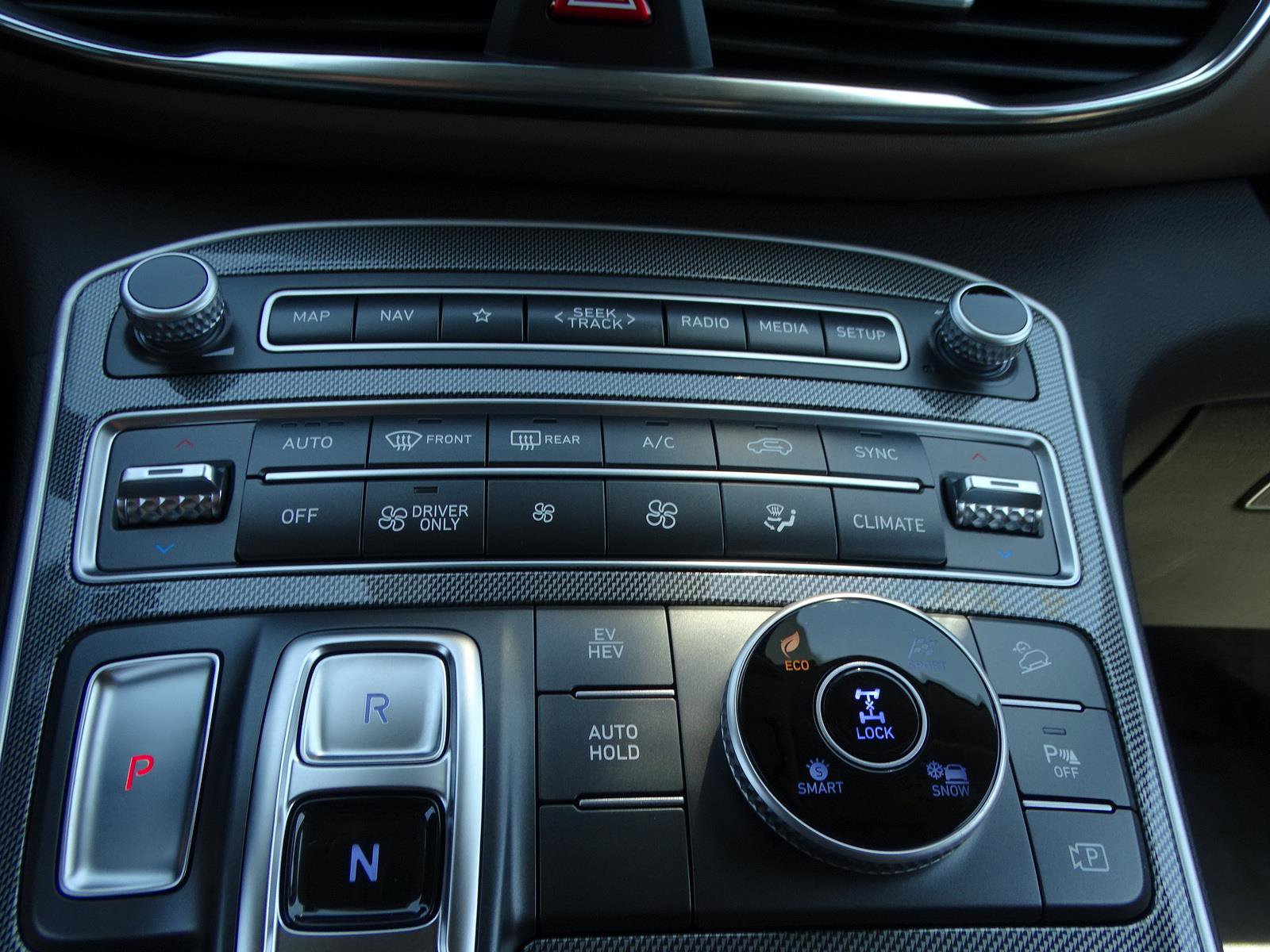 Used 2023 Hyundai Santa Fe SEL Convenience image 25