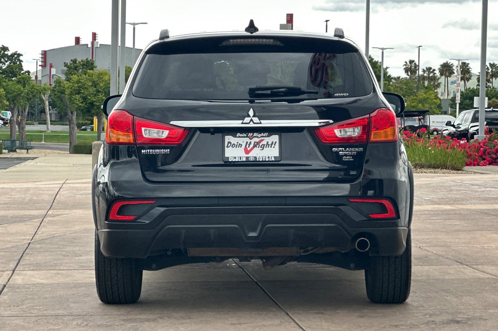 Used 2018 Mitsubishi Outlander Sport SEL AWD/4WD image 5
