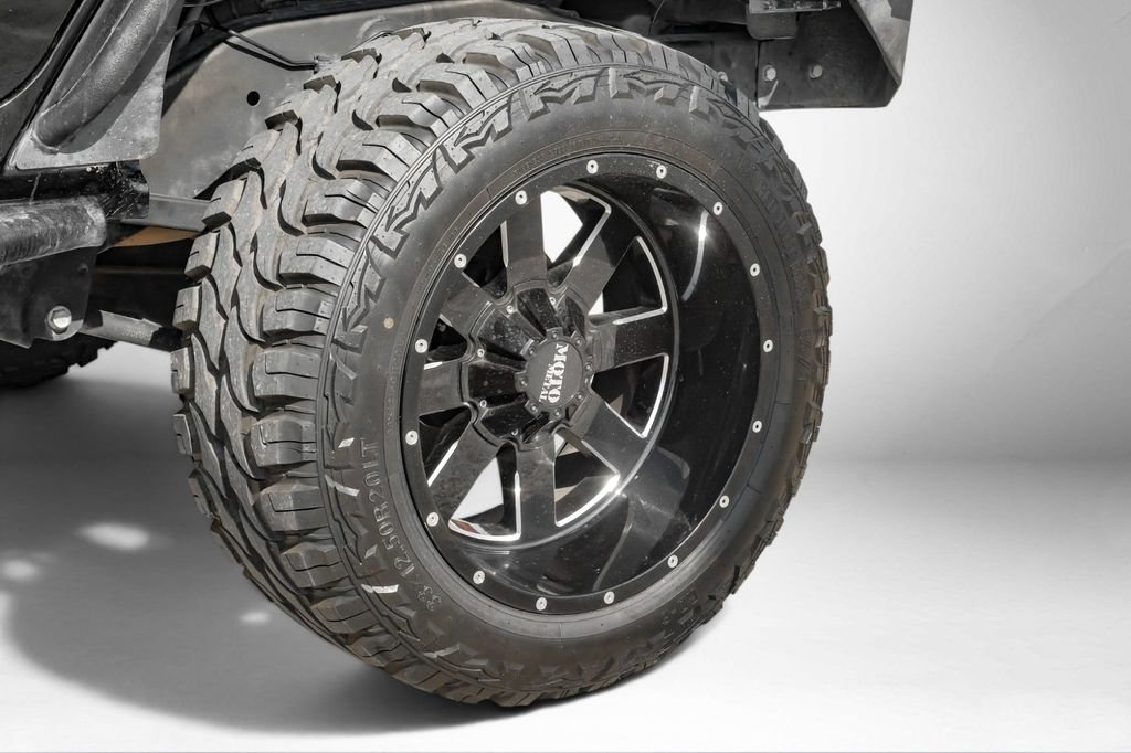 Used 2011 Jeep Wrangler Unlimited Sport AWD/4WD image 49