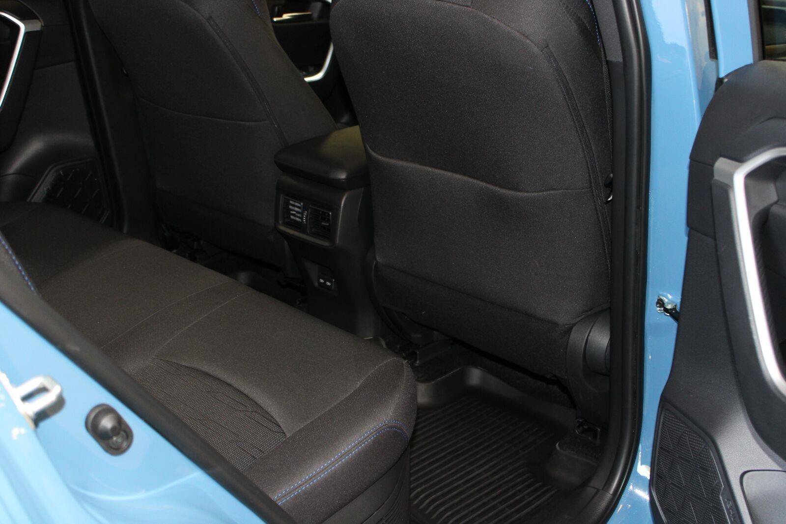 Used 2025 Toyota RAV4 SE AWD/4WD image 41