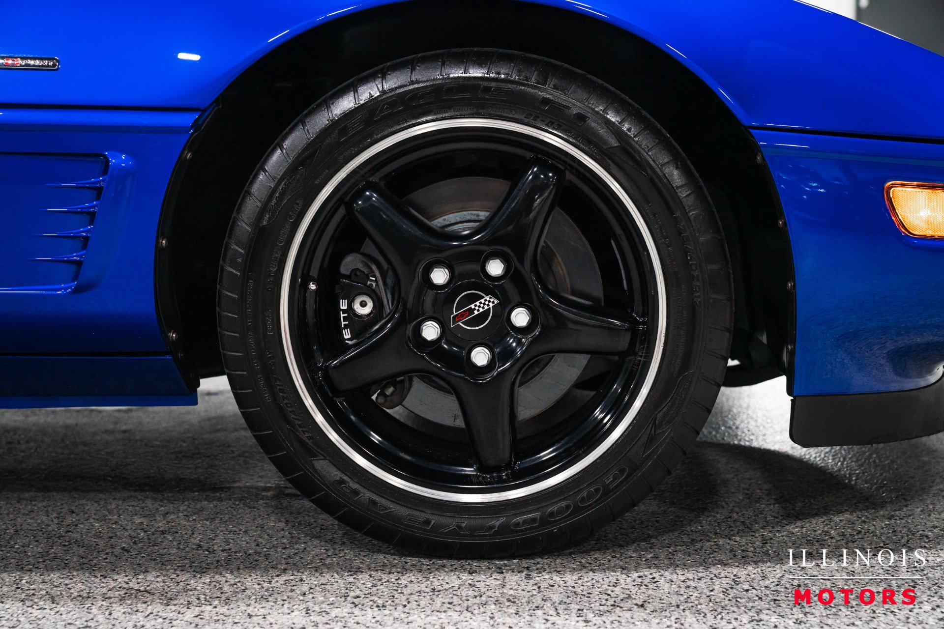 Used 1996 Chevrolet Corvette Coupe RWD image 12