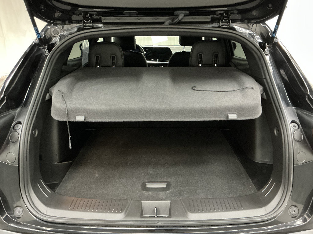 Certified 2024 Chevrolet Trax RS FWD image 27