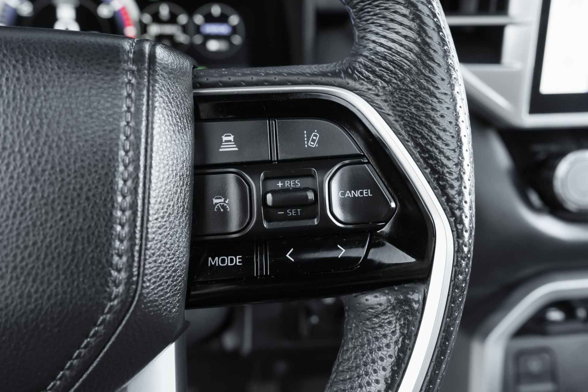 Used 2024 Toyota Tundra Platinum image 19