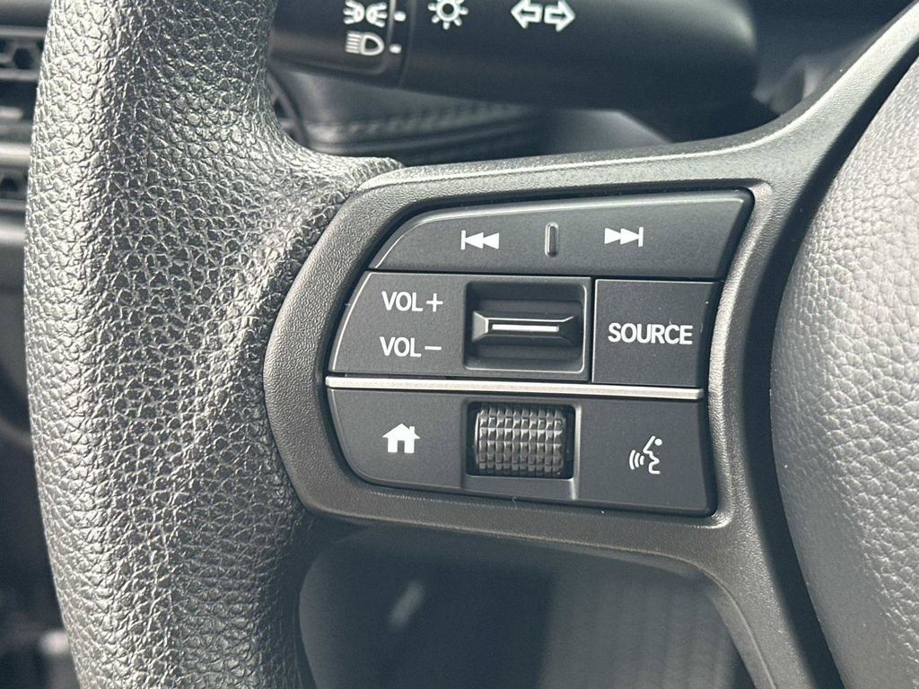 Used 2023 Honda HR-V LX image 18