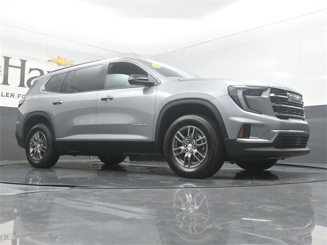 Used 2025 GMC Acadia Elevation image 2