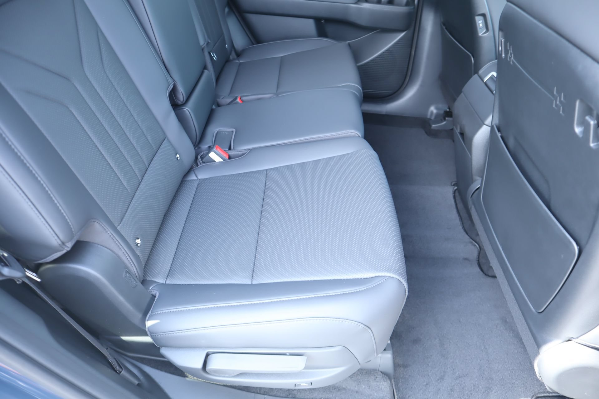 New 2026 Hyundai Santa Fe SEL FWD image 14