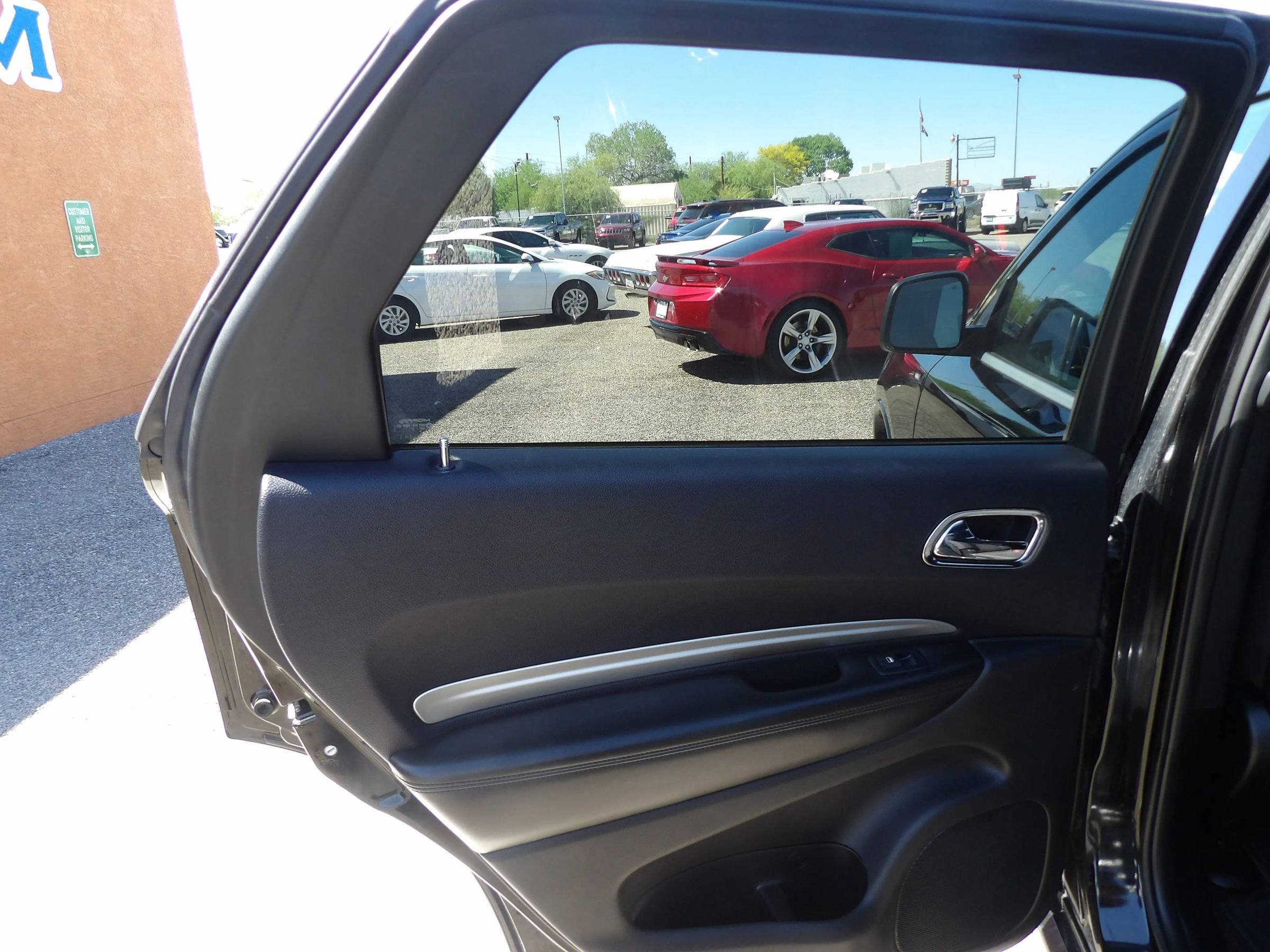 Used 2018 Dodge Durango SXT w/ Quick Order Package 2BB image 11