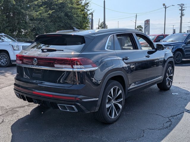 Used 2025 Volkswagen Atlas Cross Sport SEL Premium R-Line AWD/4WD image 6