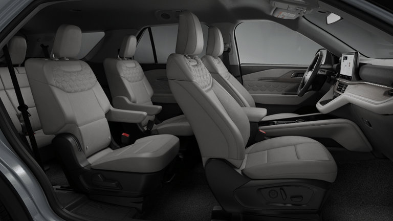 New 2026 Ford Explorer Platinum w/ LUX Leather Package AWD/4WD image 32