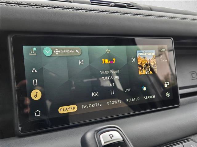 Used 2024 Land Rover Defender 110 X-Dynamic SE image 12