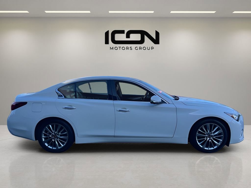 Used 2021 INFINITI Q50 Luxe image 6