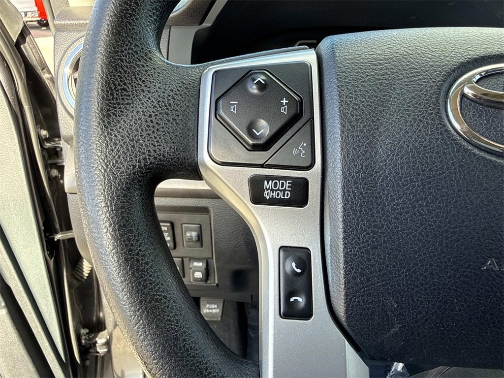 Used 2018 Toyota Tundra SR5 image 15