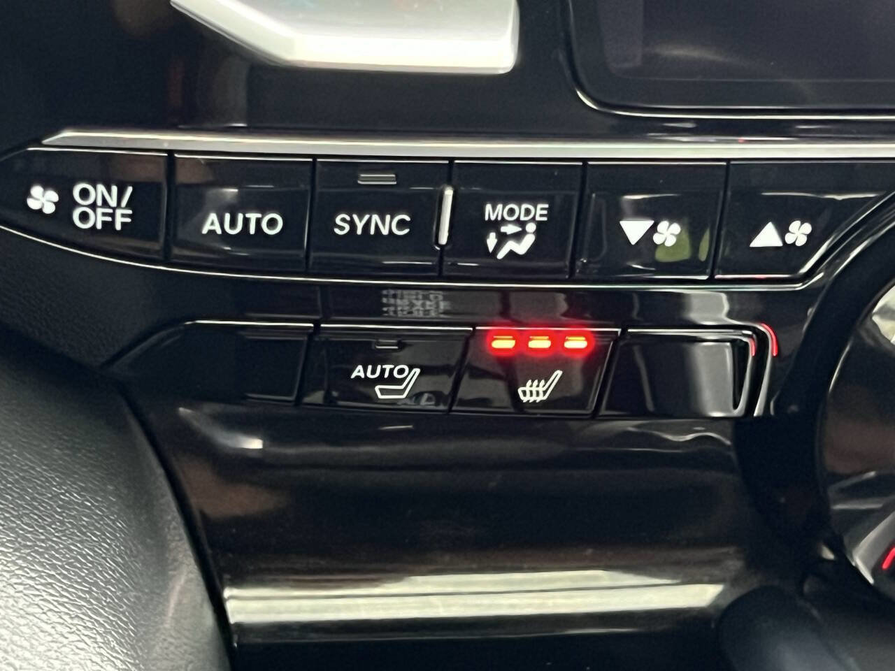 Used 2022 Acura MDX SH-AWD image 30