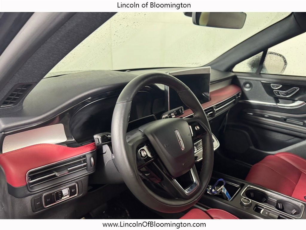 New 2025 Lincoln Corsair Reserve w/ Equipment Group 202A image 35