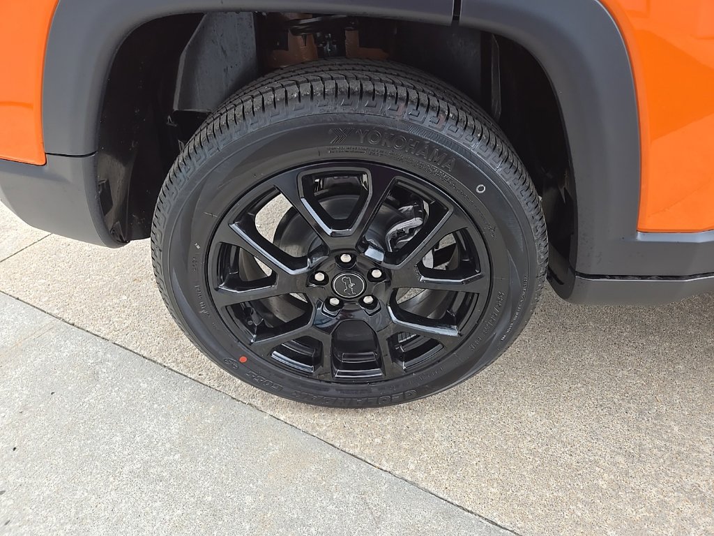 New 2026 Jeep Compass Latitude AWD/4WD image 23