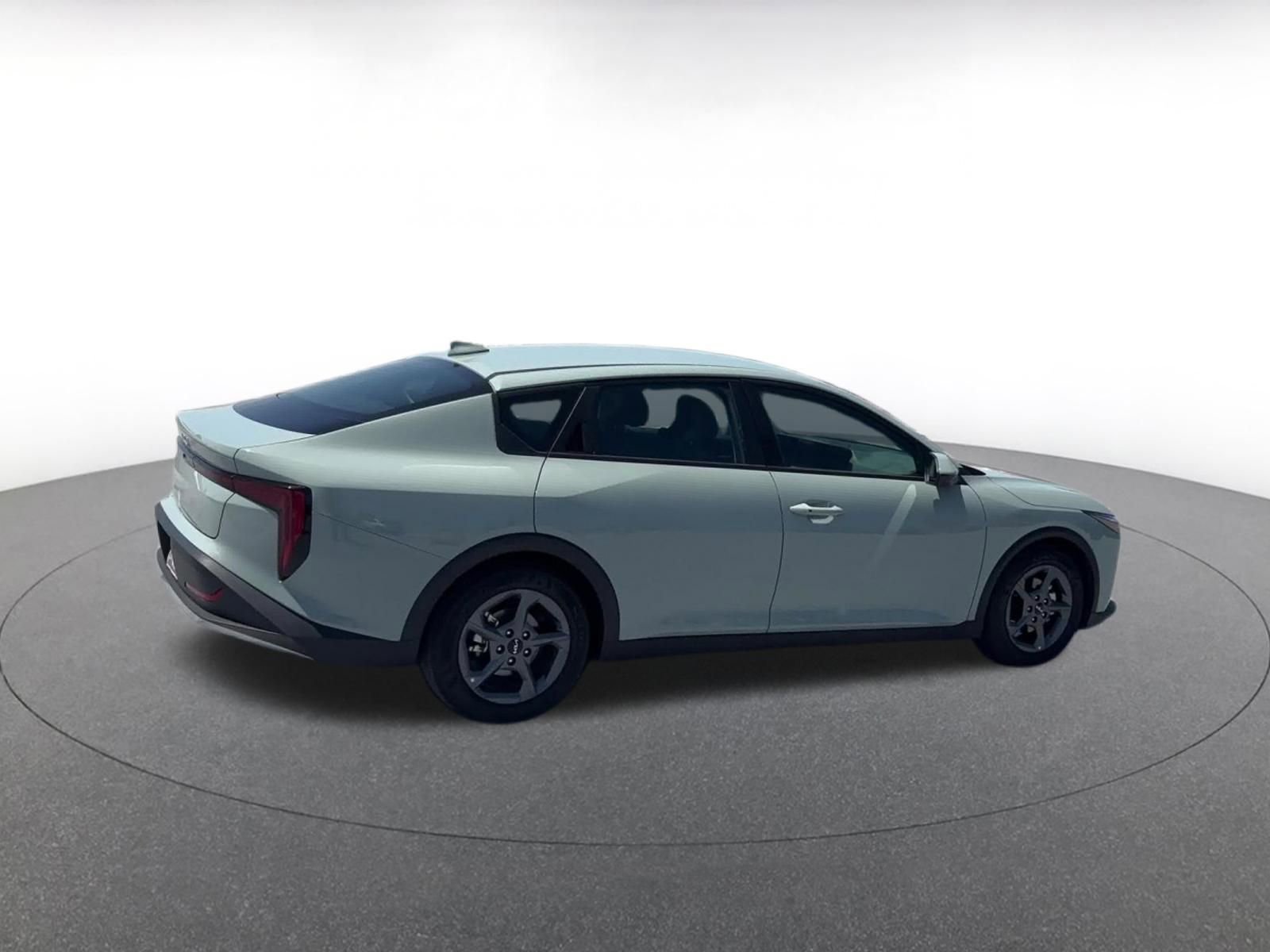 Used 2025 Kia K4 FWD image 15