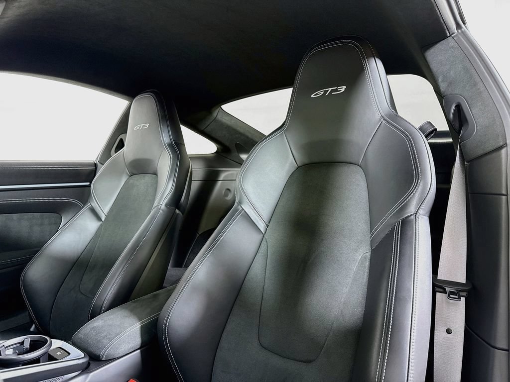 Certified 2023 Porsche 911 GT3 RWD image 5