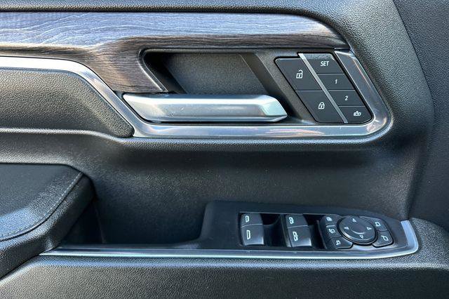 Used 2024 Chevrolet Silverado 2500 LTZ AWD/4WD image 11