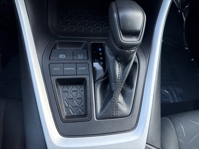 Used 2024 Toyota RAV4 XLE image 18