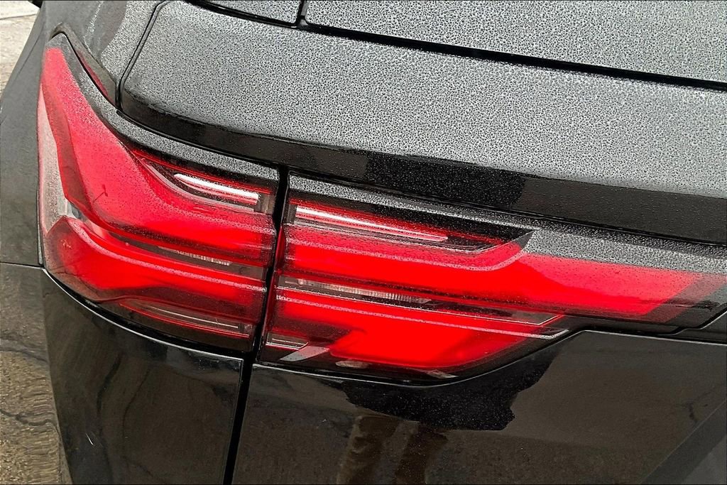 Certified 2023 Chevrolet Traverse LT w/ LPO, Floor Liner Package image 25