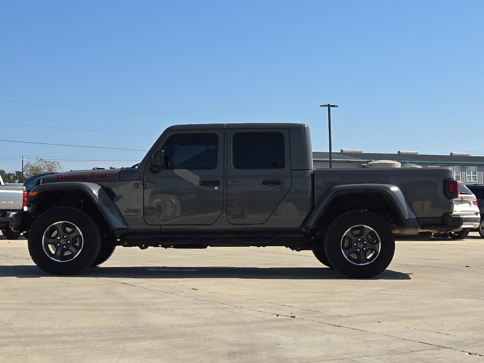 Used 2023 Jeep Gladiator Rubicon w/ Cold Weather Group AWD/4WD video 2
