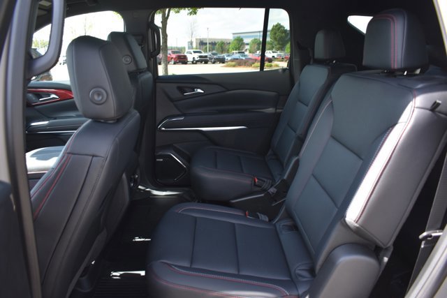 New 2026 Chevrolet Traverse Z71 image 16