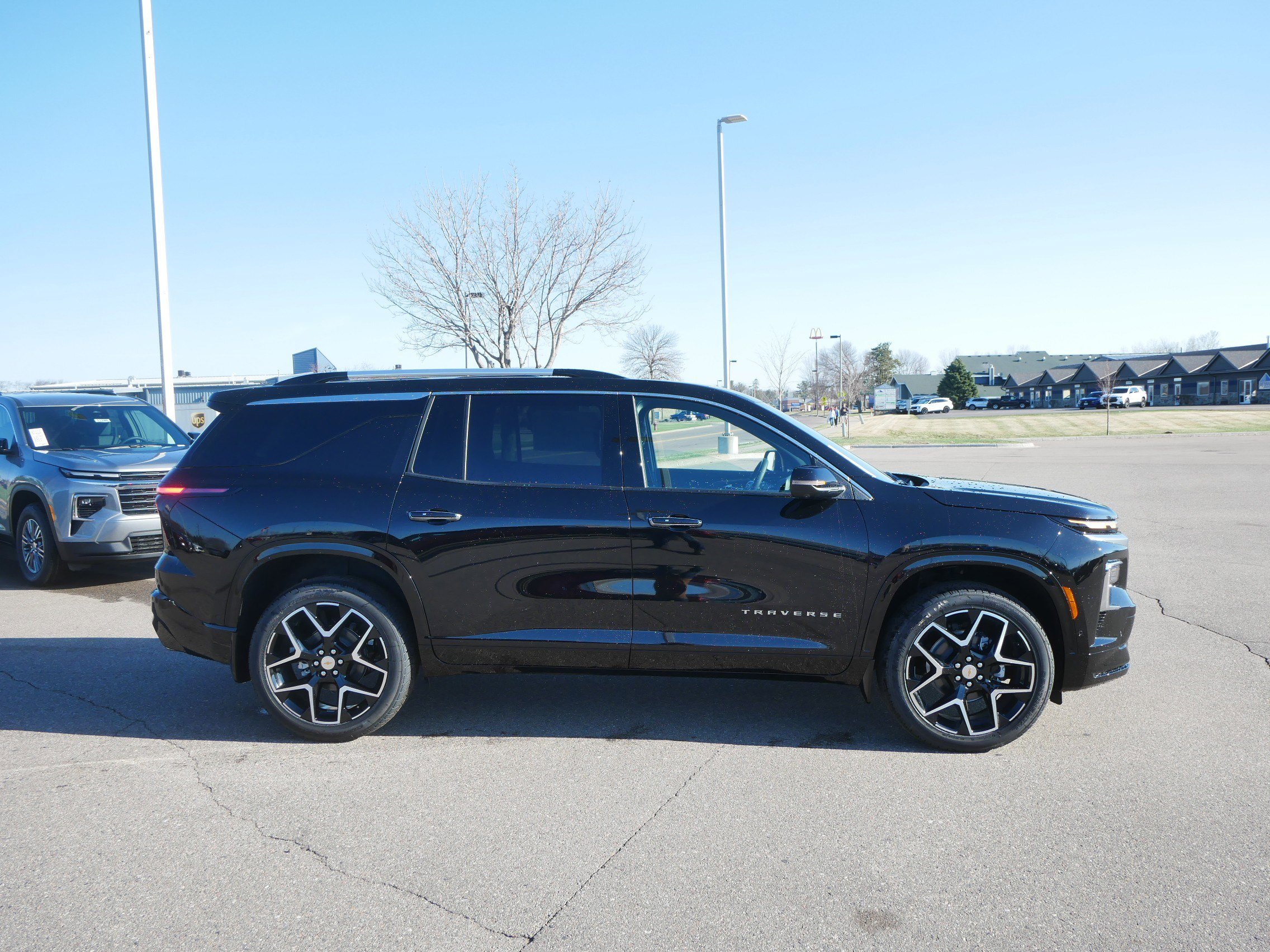 New 2026 Chevrolet Traverse High Country AWD/4WD image 2