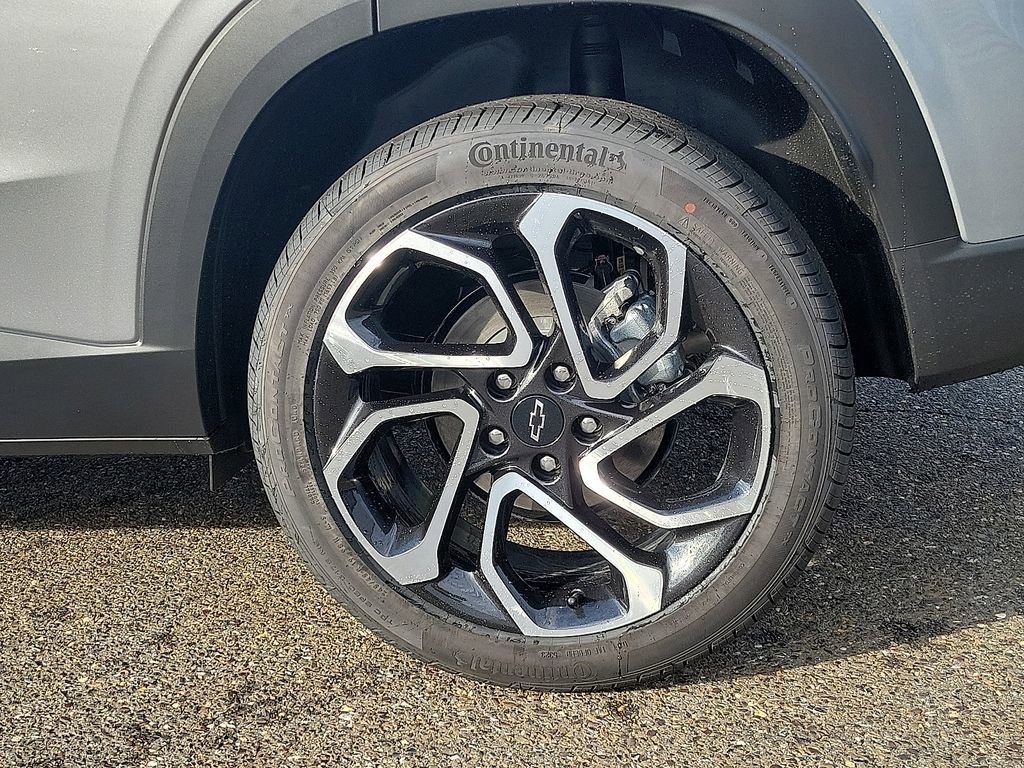 New 2026 Chevrolet Trax RS w/ Driver Confidence Package FWD image 5