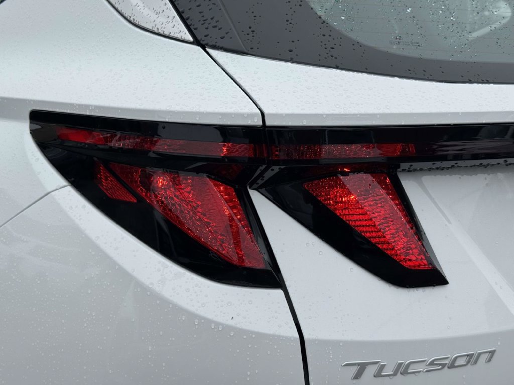 Certified 2026 Hyundai Tucson SE AWD/4WD image 11
