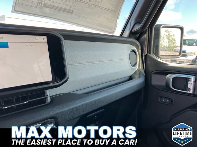 Used 2024 Jeep Wrangler Sport S image 35