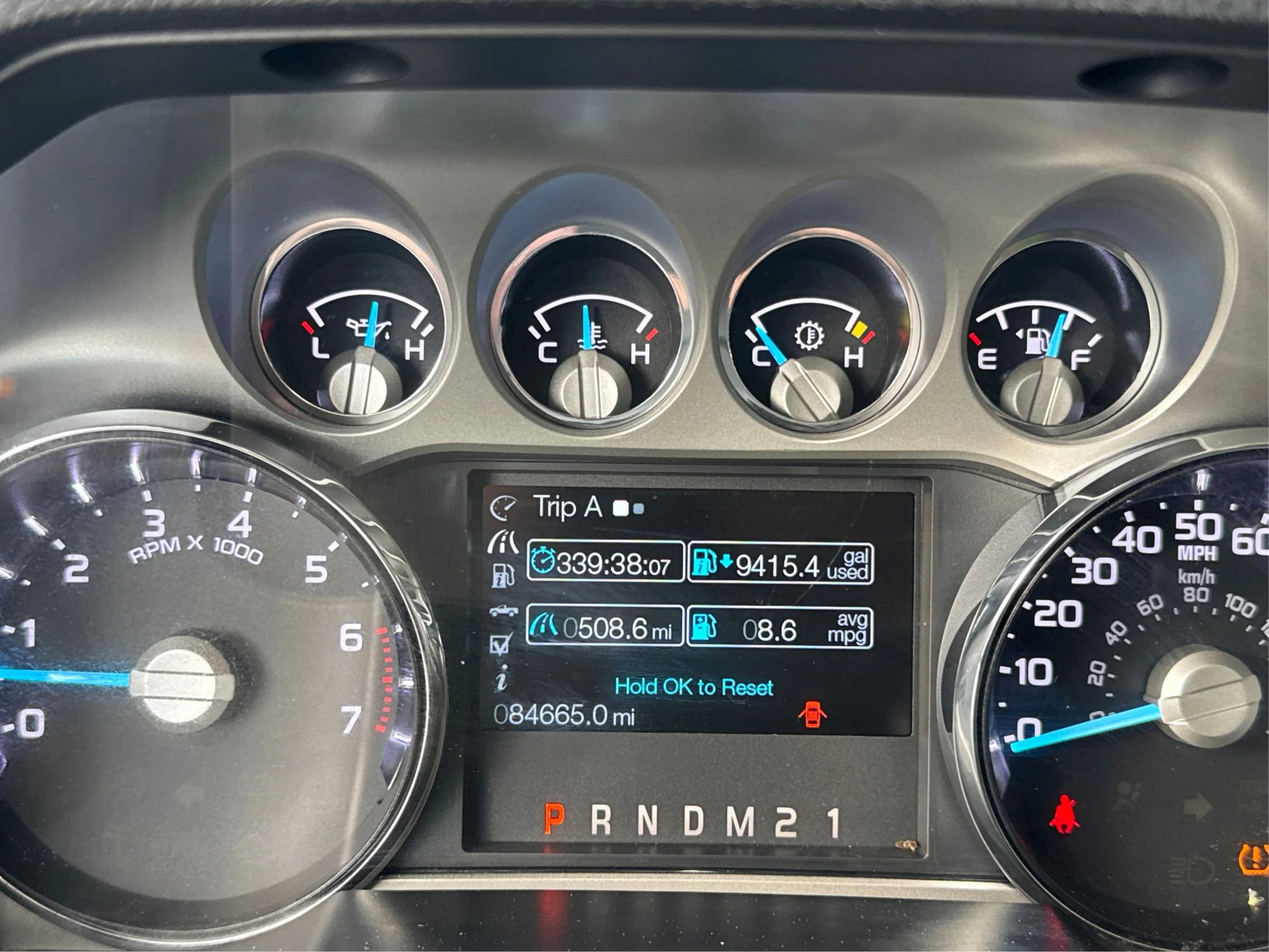 Used 2015 Ford F350 Lariat image 19