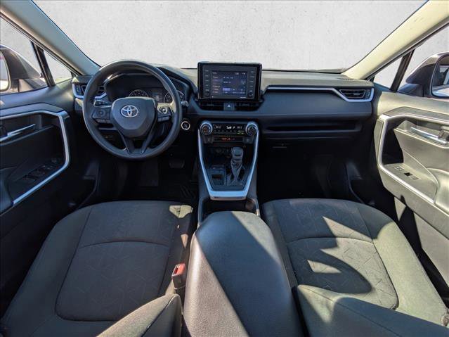 Used 2022 Toyota RAV4 XLE image 20